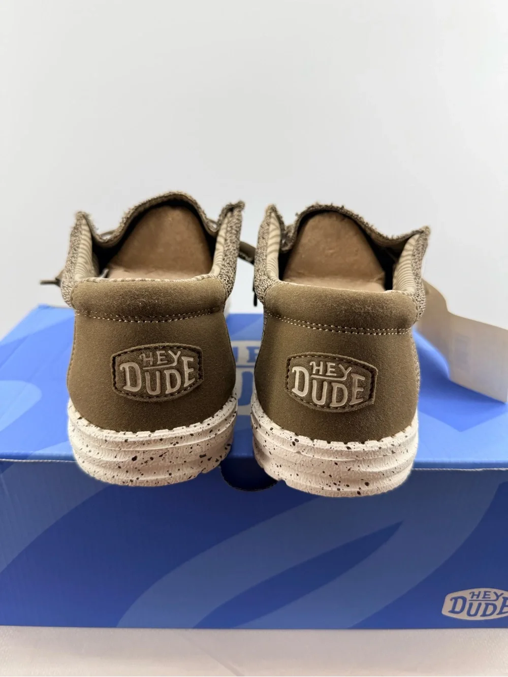 Hey Dude Wally Sox Brown NWT Size 11